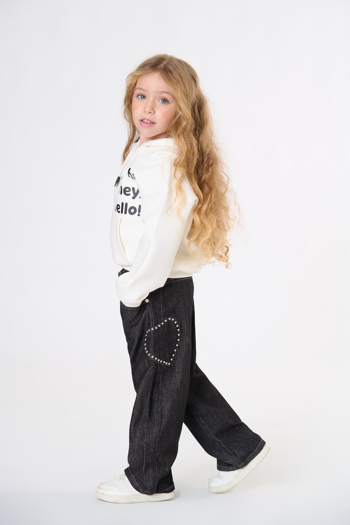 Jeans Bambina TOBETOO Barrel Lavaggio Scuro con Applicazioni Laterali – Streetwear