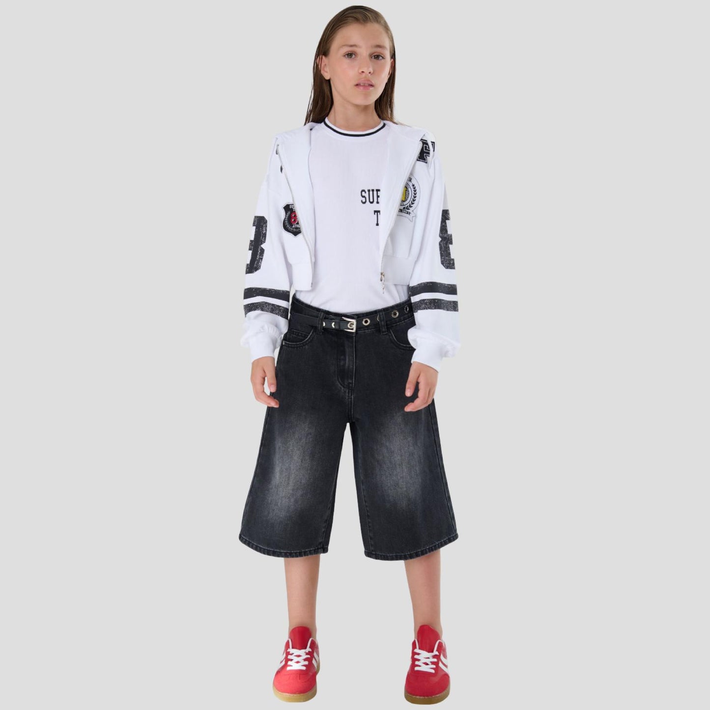 Bermuda Jeans Ragazza Nero Slavato con Stampa e Vita Regolabile – TOBETOO