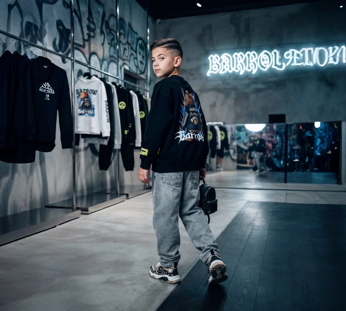 Felpa Ragazzo Barrow in Puro Cotone Over con Maxi Stampa Teddy