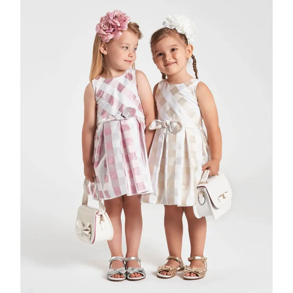 Due bambine in abiti a quadri Sarabanda rosa e beige con fiocco e borsetta abito elegante bambina 2 anni