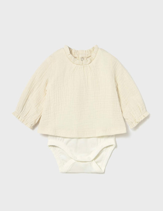 Completo Mayoral con body neonata cotone in morbido tessuto chiaro e maniche lunghe