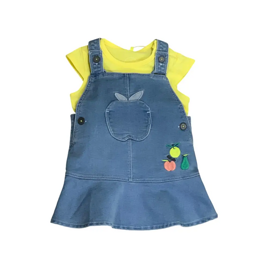 Completo bimba effetto denim Boboli con gonna a salopette e maglietta gialla a maniche corte