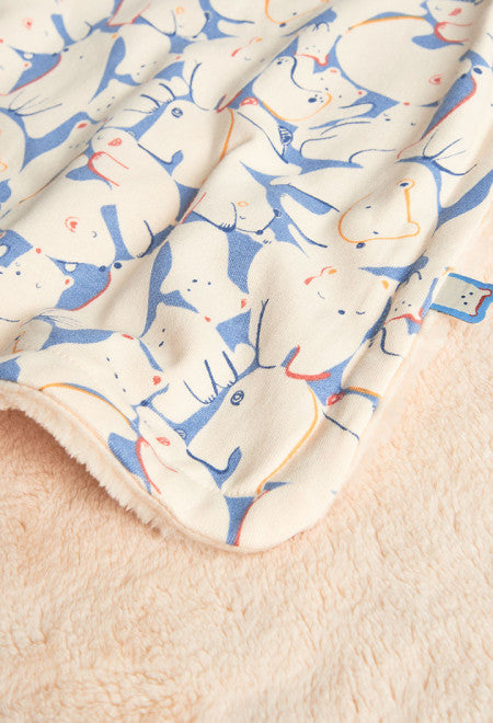 Copertina per neonato in pile stampato con animali nei toni del blu e beige firmata Boboli