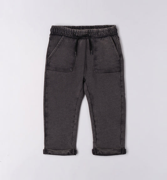Sarabanda pantaloni tuta bambino in felpa grigio scuro con vita elasticizzata coulisse tasche applicate e fondo risvolto