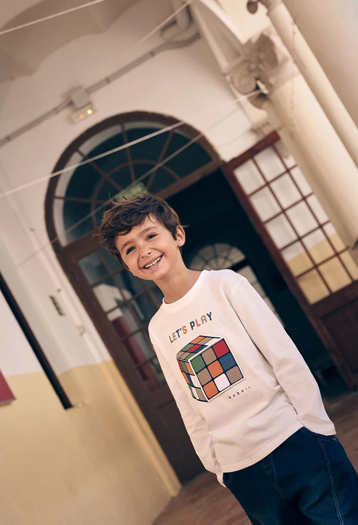 Maglietta in maglia bambino bianca con stampa cubo di Rubik – BOBOLI