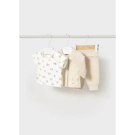 Tuta neonato 3 pezzi Mayoral in tonalità beige con maglia fantasia e pantaloni a coste
