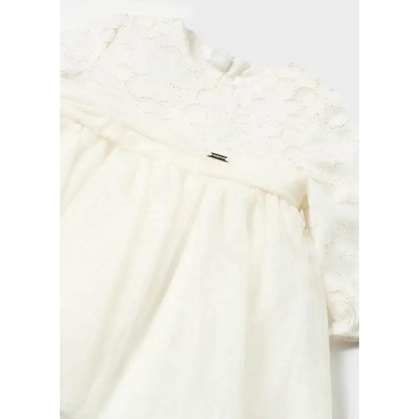 vestito tulle neonato Mayoral in tulle e pizzo panna con maniche lunghe e dettaglio logo metallico