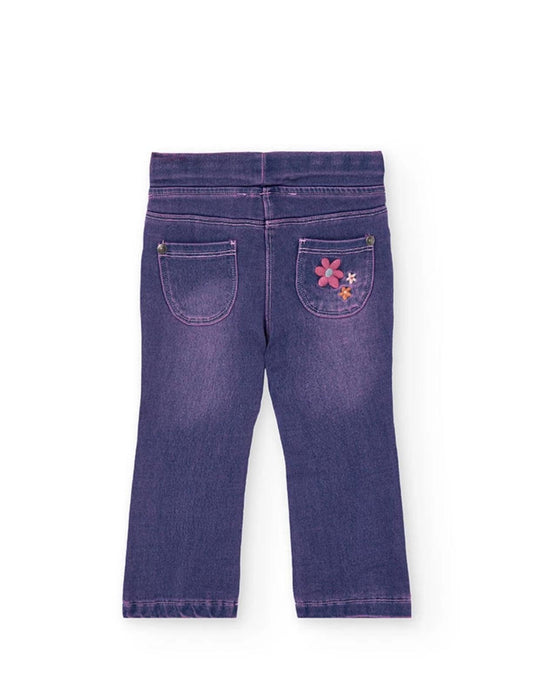 Pantaloni denim bambina Boboli viola vista retro con tasche ricamate a fiore e vita elasticizzata