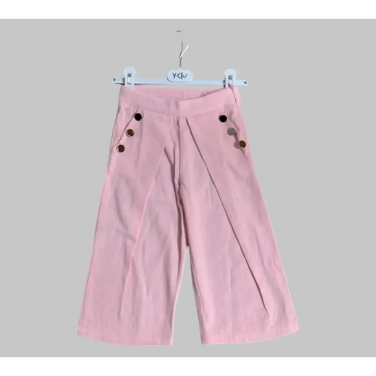Pantaloni a palazzo per bambina rosa firmati Y-Clù con bottoni decorativi e vestibilità comoda