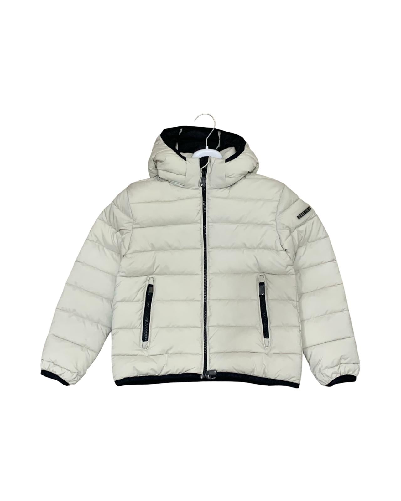 Piumino Bikkembergs ragazzo in bianco con cappuccio e zip frontale, ideale per l'inverno