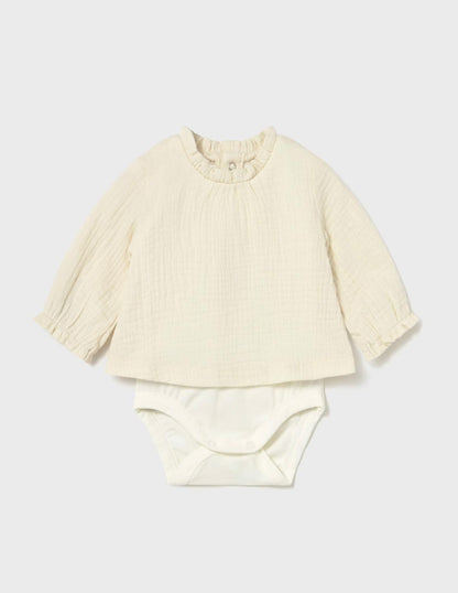 Completo Mayoral con body neonata cotone in morbido tessuto chiaro e maniche lunghe