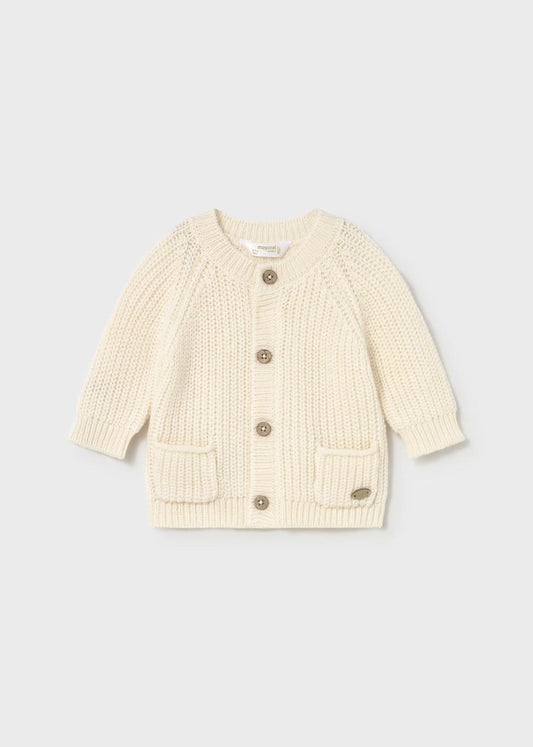 Cardigan in maglia con bottoni unisex di colore crema con tasche frontali e morbido tessuto