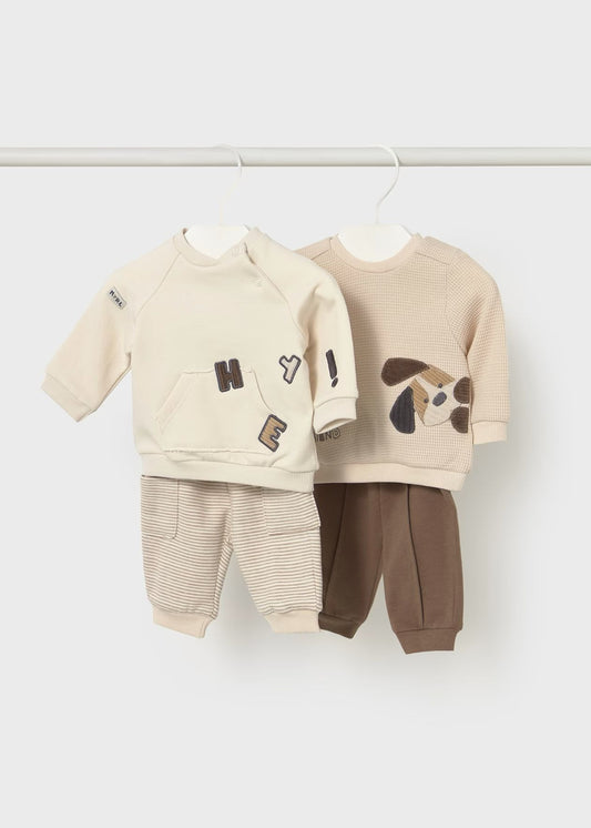 Completo 2pz Tuta con Felpa e Pantalone per neonati Mayoral in colori beige e marrone