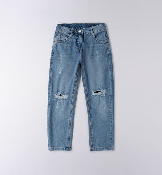 Jeans ragazza alla moda Sarabanda in denim chiaro con strappi e design trendy