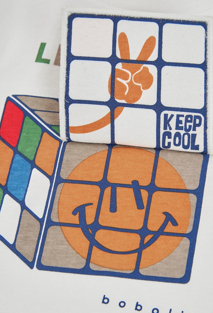 Maglietta in maglia bambino bianca con stampa cubo di Rubik – BOBOLI