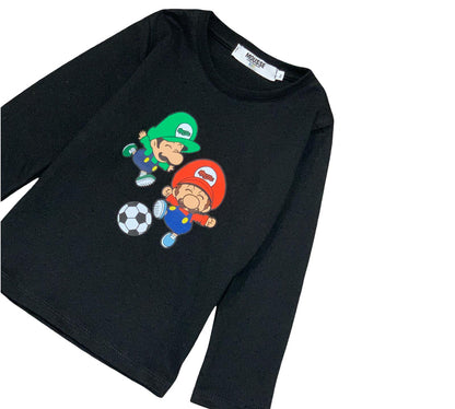 Maglietta nera bambino stampa divertente con personaggi di videogiochi che giocano a calcio