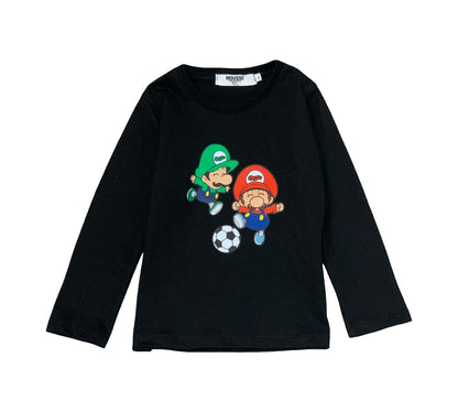 Maglietta nera bambino stampa divertente con personaggi simili a calciatori in azione