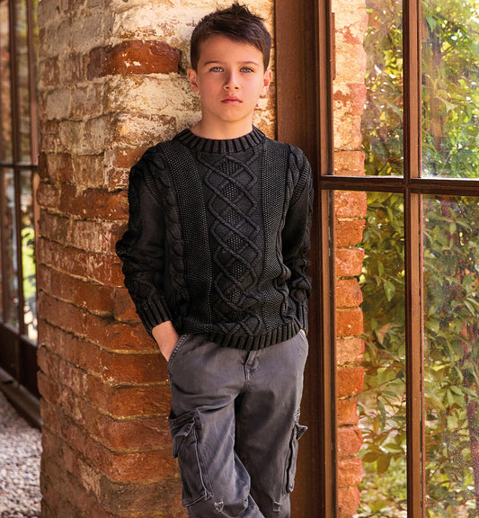 Maglione moda ragazzi inverno in nero con lavorazione a trecce, perfetto per l'inverno