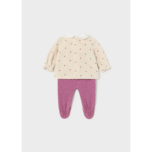 completo neonato femmina Mayoral in cotone crema con maglia a piccoli cuori rosa colletto Peter Pan e pantaloni con piedini rosa