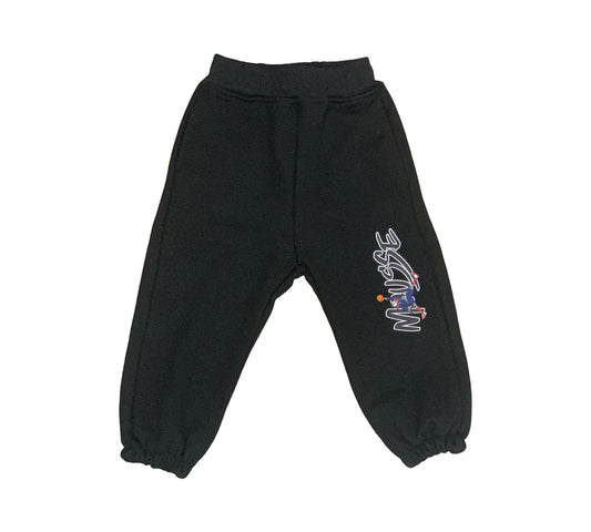 Pantalone Tuta bambino nero con il logo Mousse. Pantaloni in felpa elasticata con fondo a coste e stampa laterale per bimbo