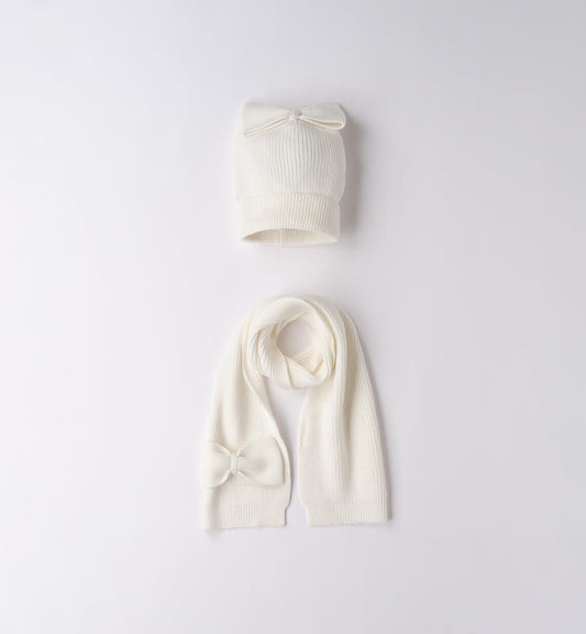 Sarabanda set sciarpa e cappello bambina in maglia panna con fiocchi morbidi