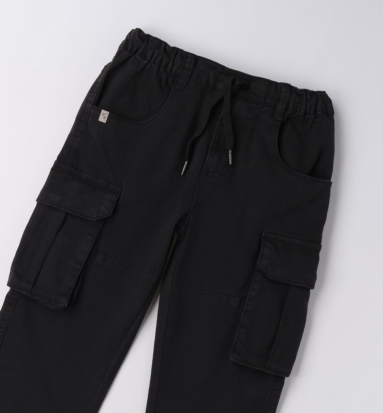 Pantaloni cargo neri ragazzo Sarabanda con vita elastica e tasche laterali ampie