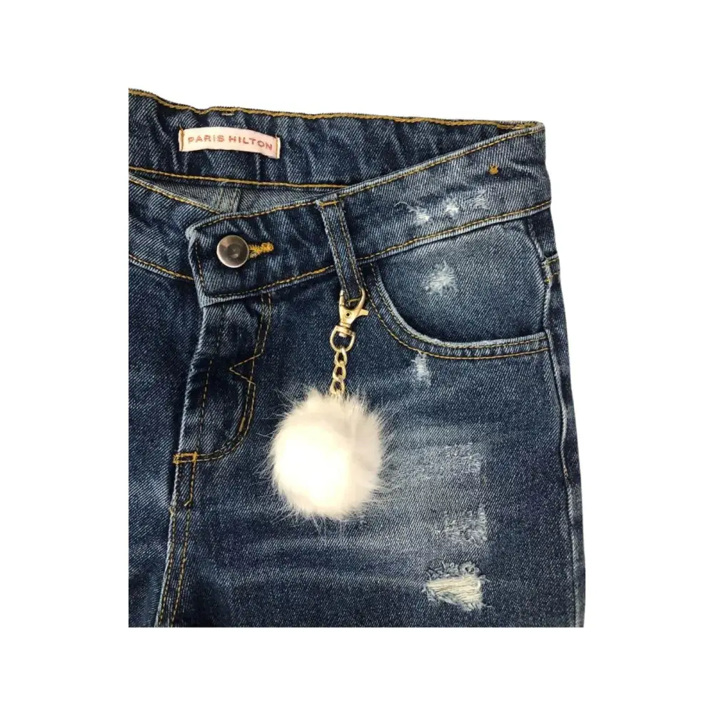 Pantalone Paris Hilton in denim blu scuro con charm pompon bianco e dettagli consumati jeans baggy strappati ragazza