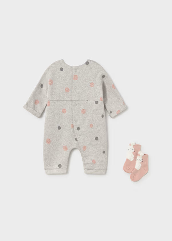 Tutina Neonata Grigia a Pois con Calzini a Coniglietta – Elegante e Dolce