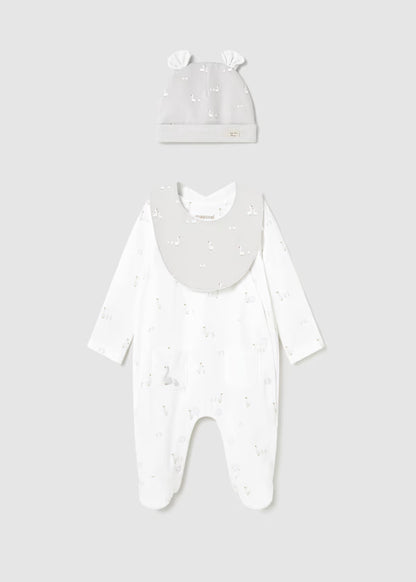 Set Regalo Neonato 3 Pezzi Tutina Cappellino e Bavaglino Bianco Grigio Perla - Mayoral